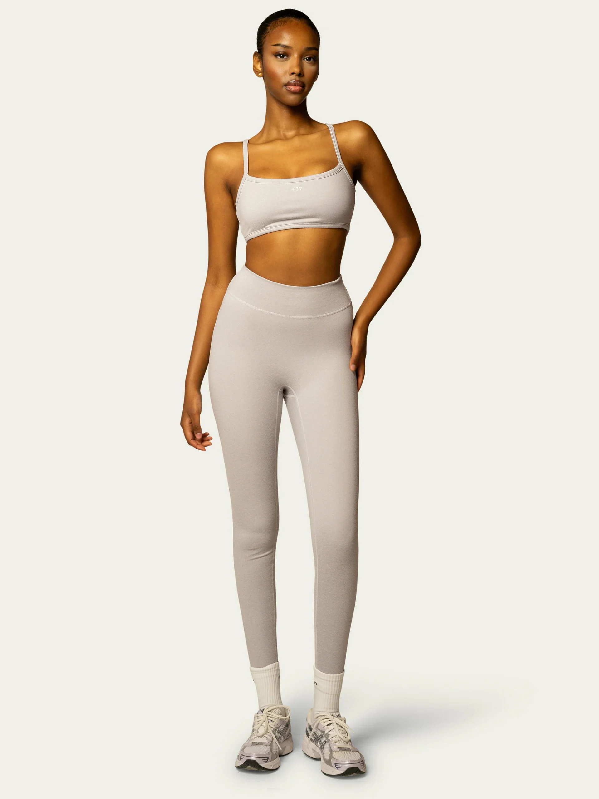 The Essentials Legging