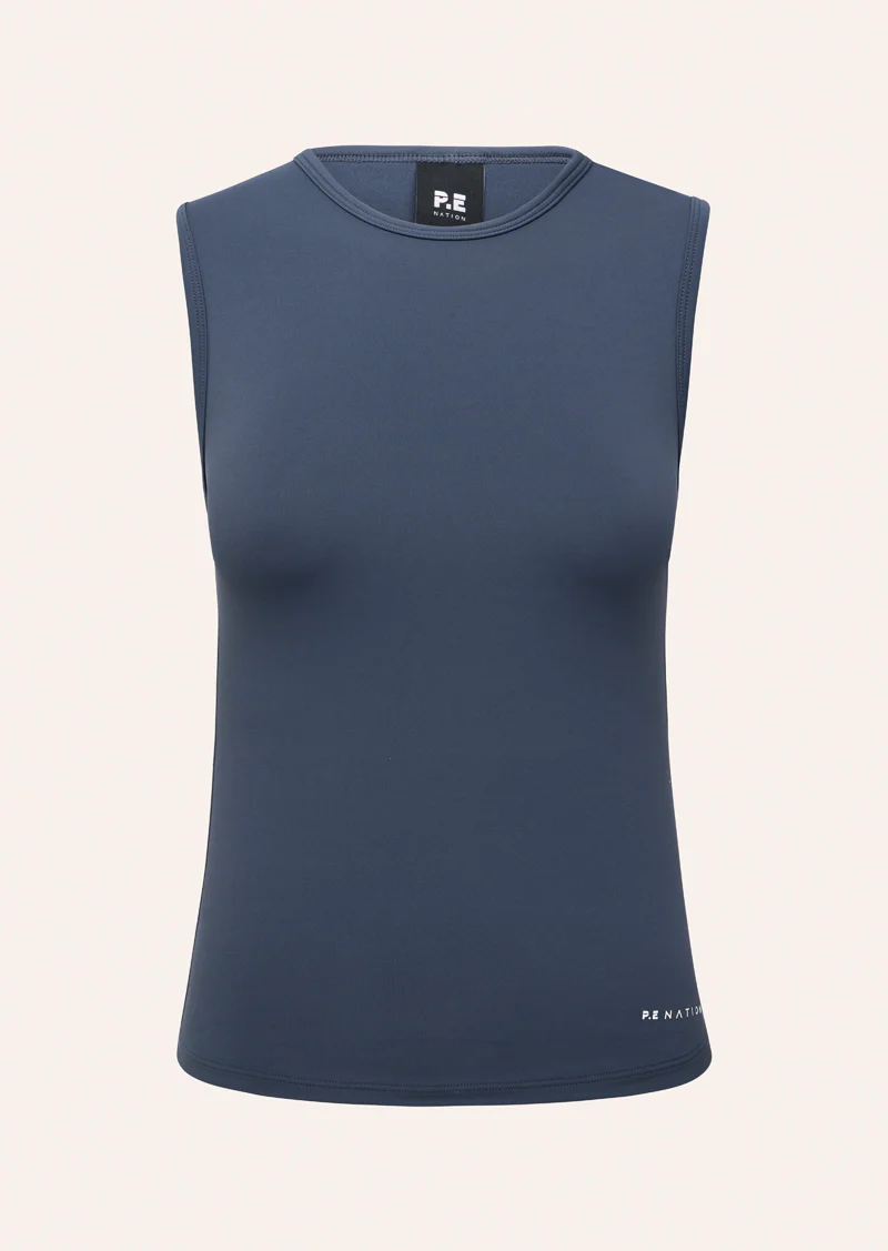 Foundation muscle tank in marine blue