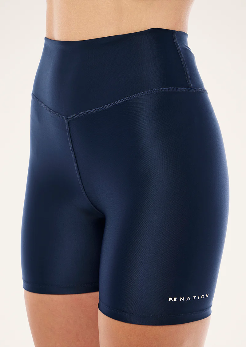 Fairmont 5" bike short in dark navy shine