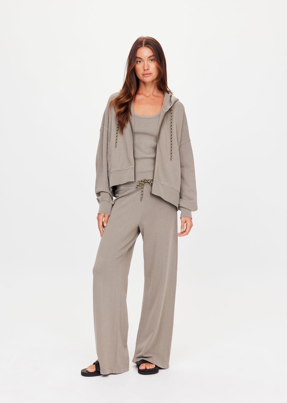 Jude Crop Hoodie - Image 4