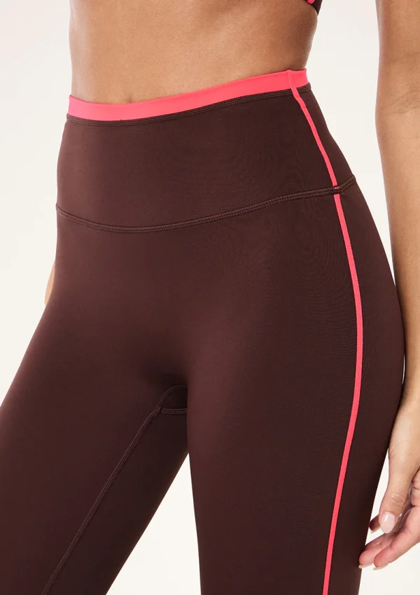 Radar full length legging in mahogany & diva pink 1